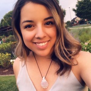 Meet your Posher, Andrea